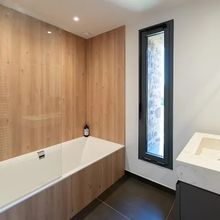 Standing Classee 4 Etoiles Rodez