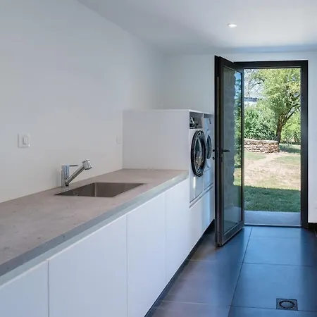 Standing Classee 4 Etoiles